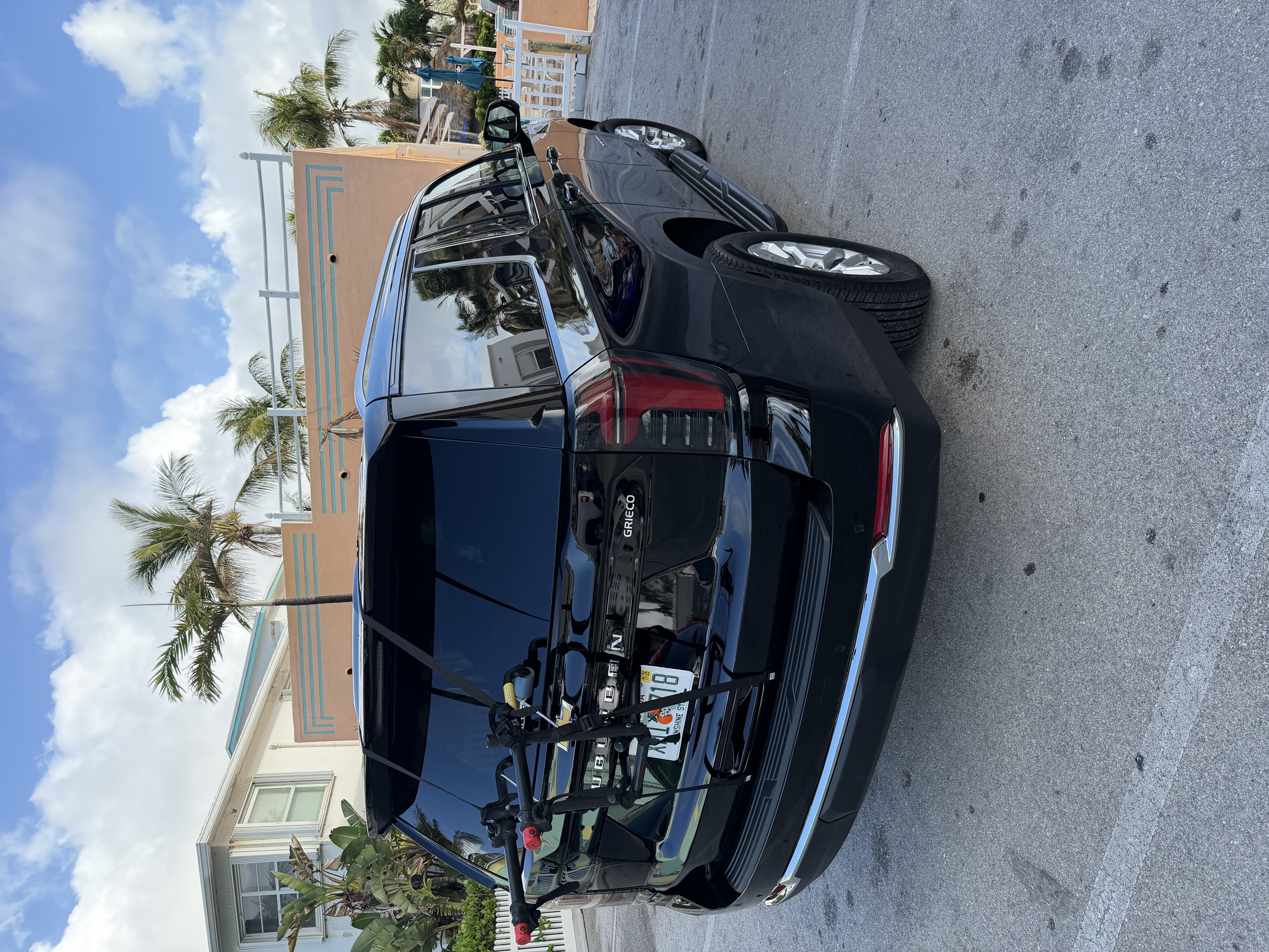 JGF Lux Driver Suburban — Rear view in Hollywood Beach